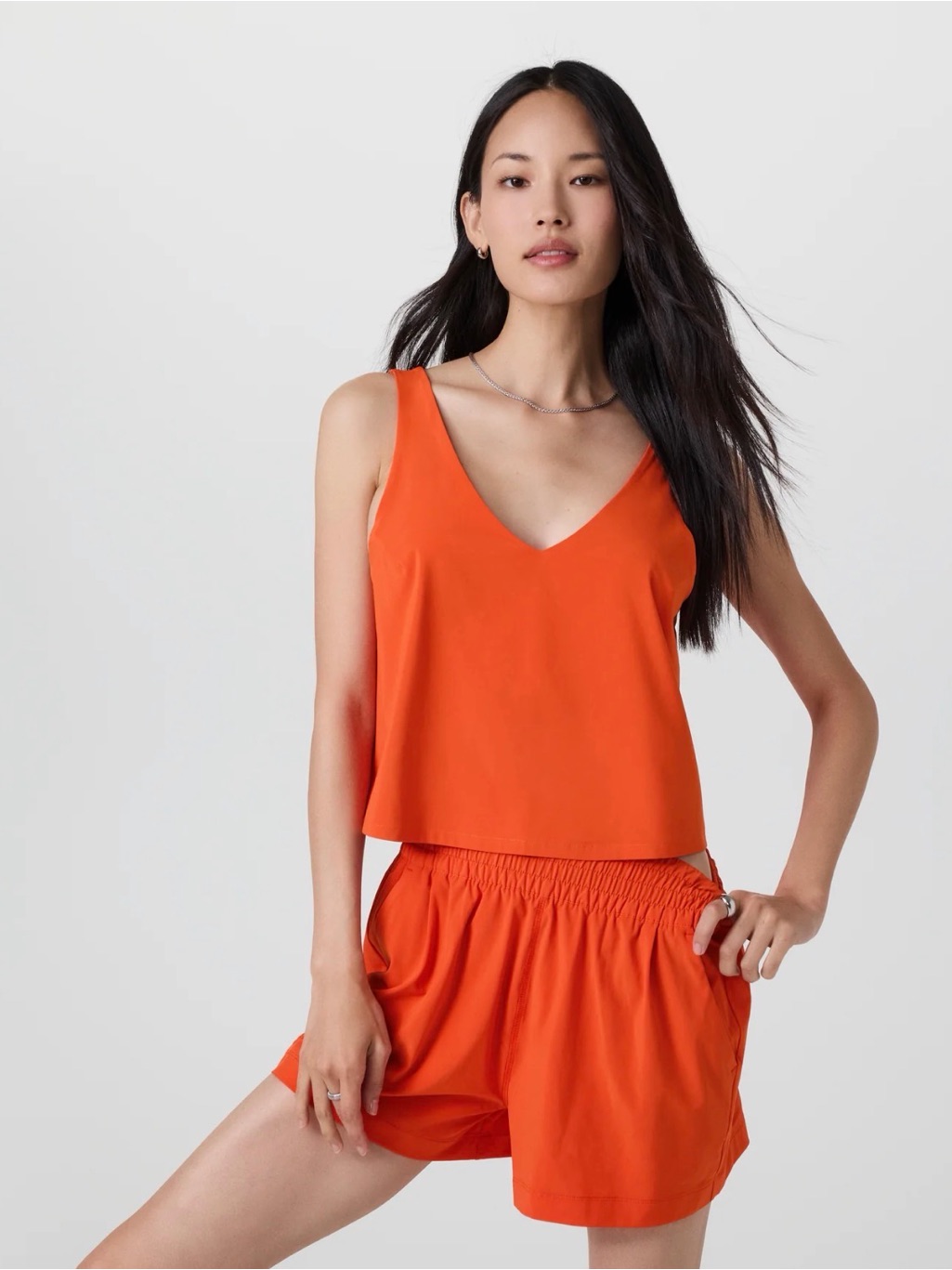 Nwt Vuori Villa Tank In Poppy Size M